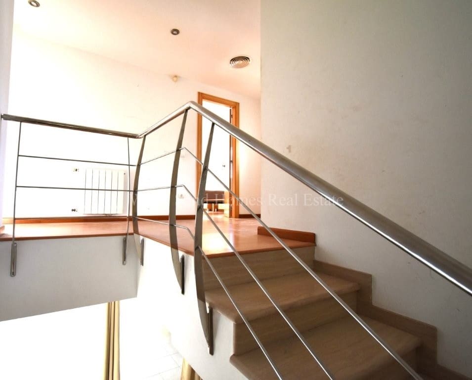 4 sypialnia Willa na sprzedaż w Palma de Gandia z basenem garażem - 339 000 € (Ref: 9679259)