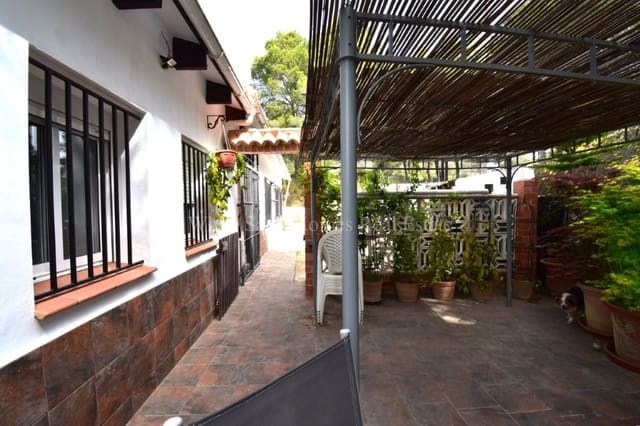 2 soverom Finca/Herregård til salgs i Castelló de Rugat med garasje - € 255 000 (Ref: 9778401)