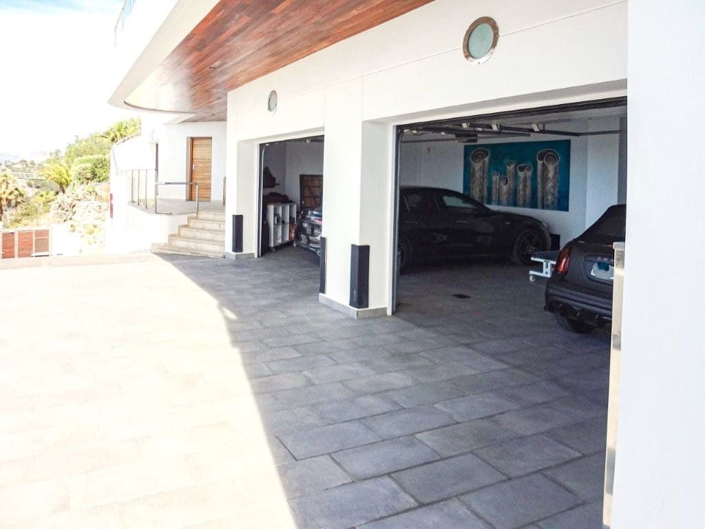 7 soveværelse Villa til salg i Altea med swimmingpool garage - € 2.850.000 (Ref: 9788865)