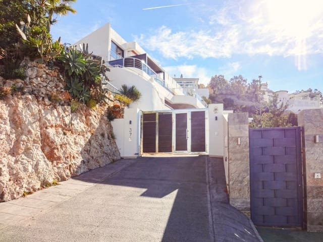 7 soveværelse Villa til salg i Altea med swimmingpool garage - € 2.850.000 (Ref: 9788865)