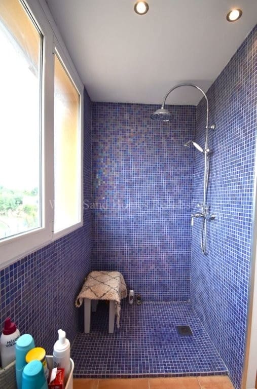 5 bedroom Townhouse for sale in Gandia with pool garage - € 470,000 (Ref: 9995343)