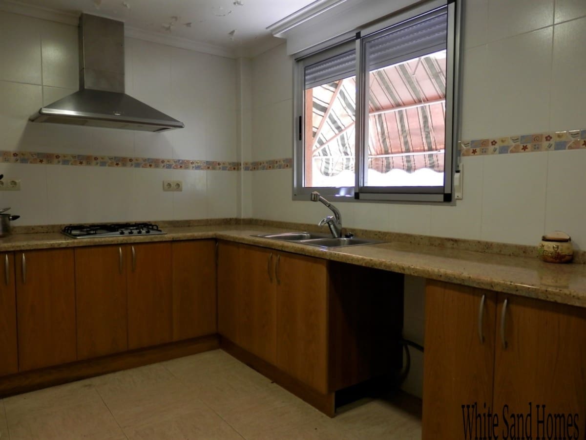 6 slaapkamer Finca/Landhuis te koop in Marchuquera met zwembad garage - € 299.999 (Ref: 9995354)