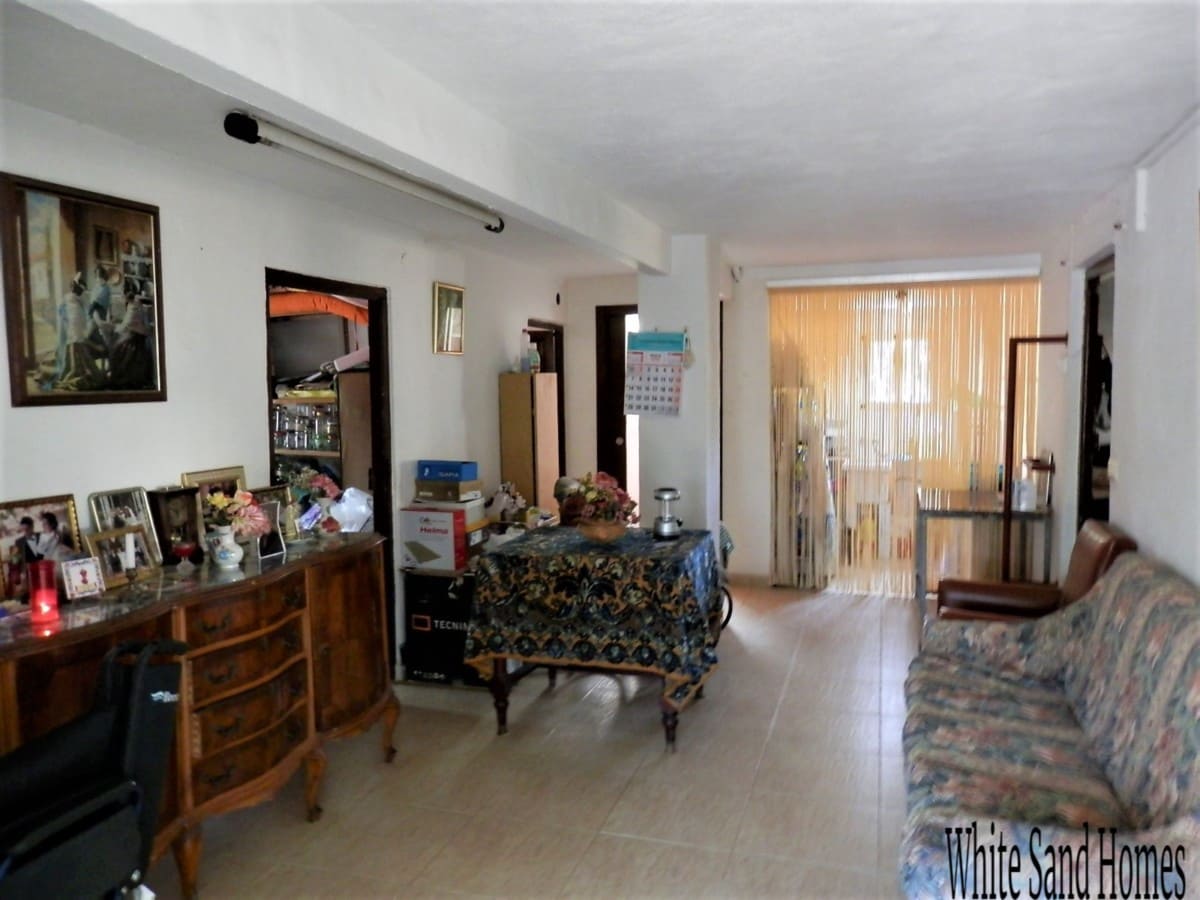 6 slaapkamer Finca/Landhuis te koop in Marchuquera met zwembad garage - € 299.999 (Ref: 9995354)
