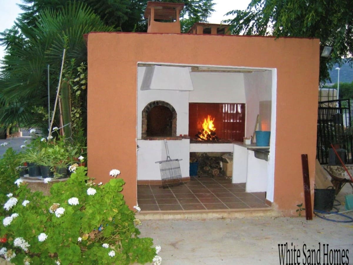 6 slaapkamer Finca/Landhuis te koop in Marchuquera met zwembad garage - € 299.999 (Ref: 9995354)