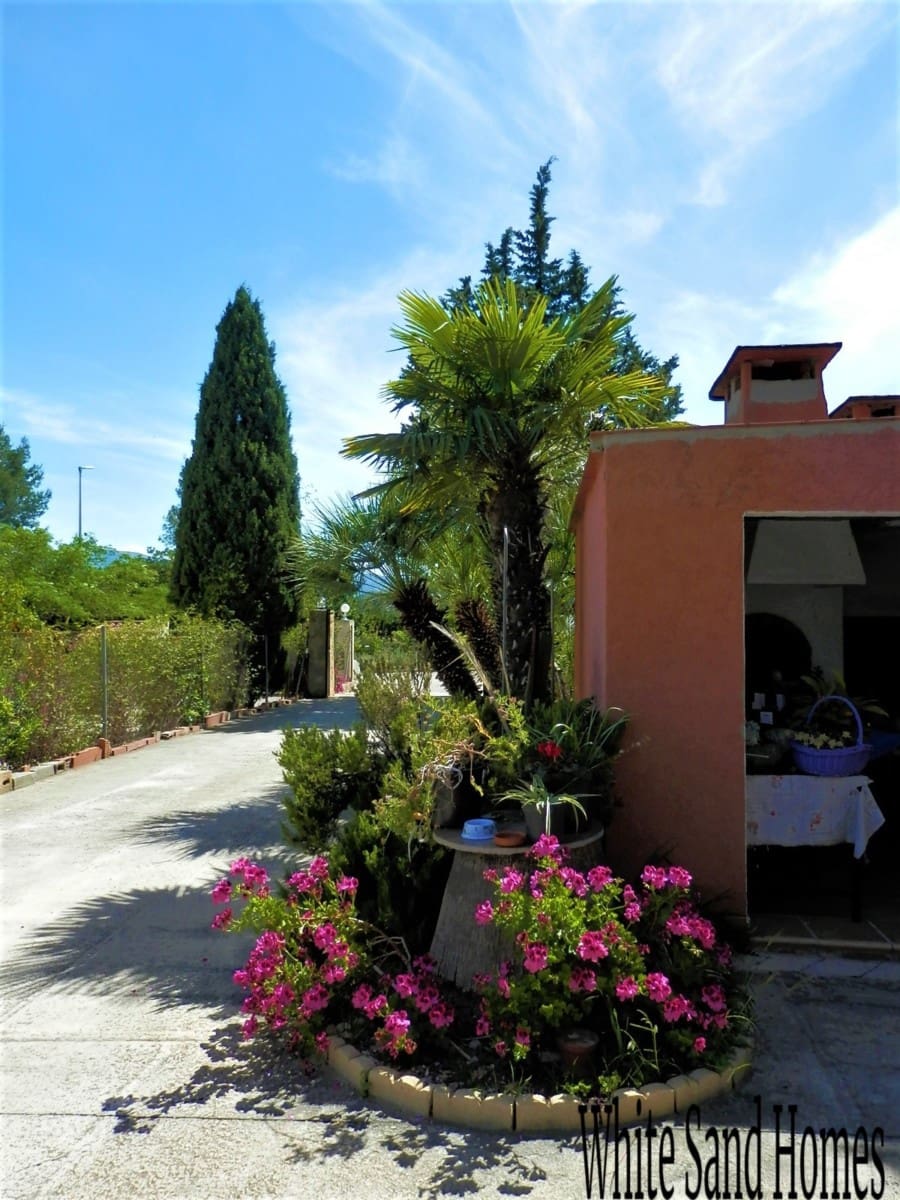 6 slaapkamer Finca/Landhuis te koop in Marchuquera met zwembad garage - € 299.999 (Ref: 9995354)