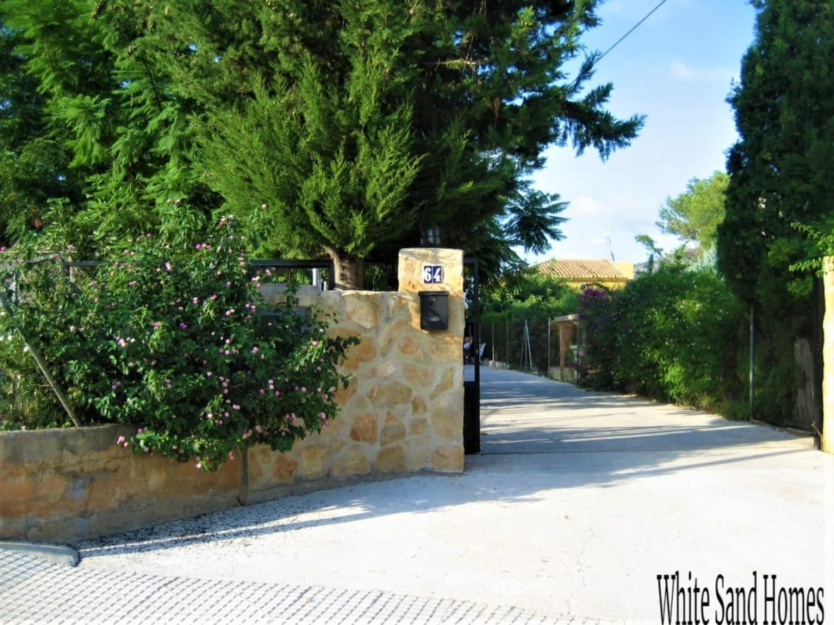 6 slaapkamer Finca/Landhuis te koop in Marchuquera met zwembad garage - € 299.999 (Ref: 9995354)