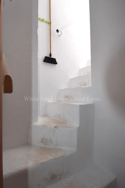 4 slaapkamer Huis te koop in Miramar - € 195.000 (Ref: 9995358)