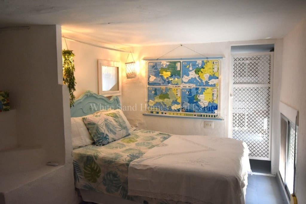 3 slaapkamer Finca/Landhuis te koop in Oliva met zwembad - € 299.999 (Ref: 9995365)