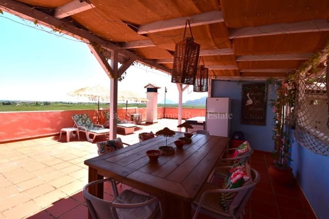 3 slaapkamer Finca/Landhuis te koop in Oliva met zwembad - € 299.999 (Ref: 9995365)