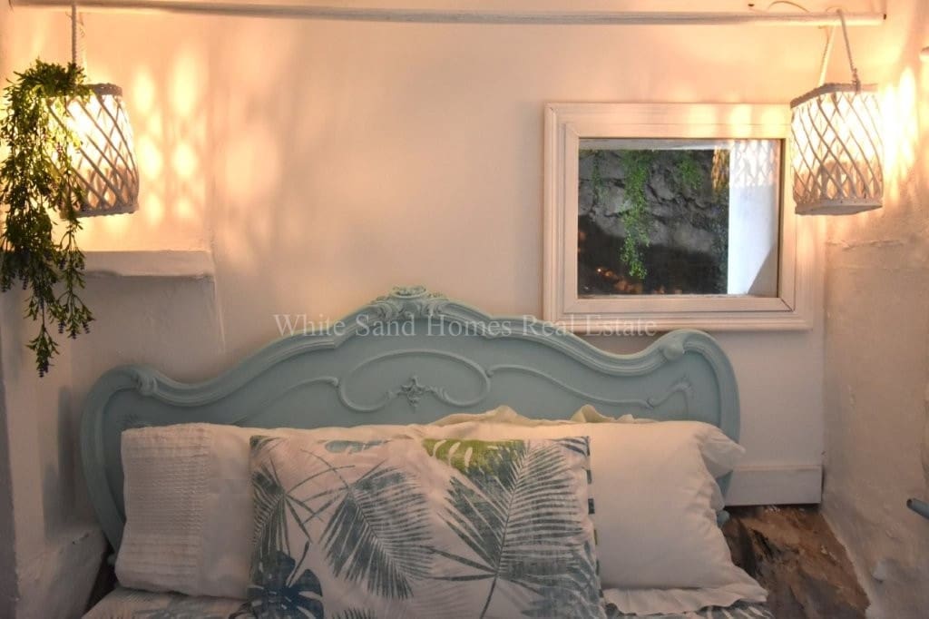 3 slaapkamer Finca/Landhuis te koop in Oliva met zwembad - € 299.999 (Ref: 9995365)