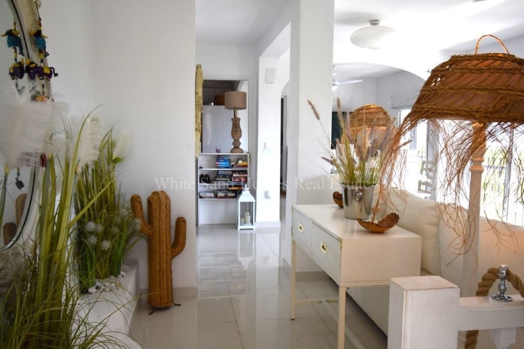 3 slaapkamer Finca/Landhuis te koop in Oliva met zwembad - € 299.999 (Ref: 9995365)