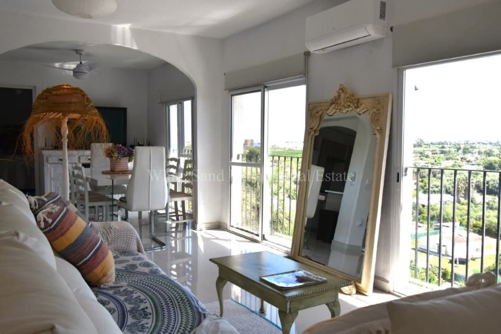 3 slaapkamer Finca/Landhuis te koop in Oliva met zwembad - € 299.999 (Ref: 9995365)