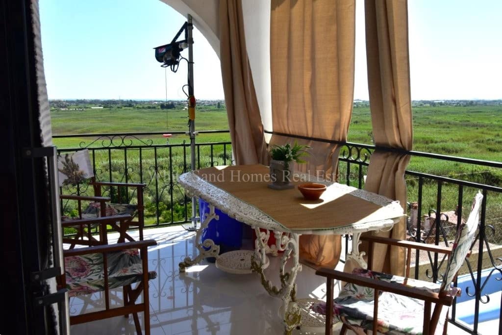 3 slaapkamer Finca/Landhuis te koop in Oliva met zwembad - € 299.999 (Ref: 9995365)