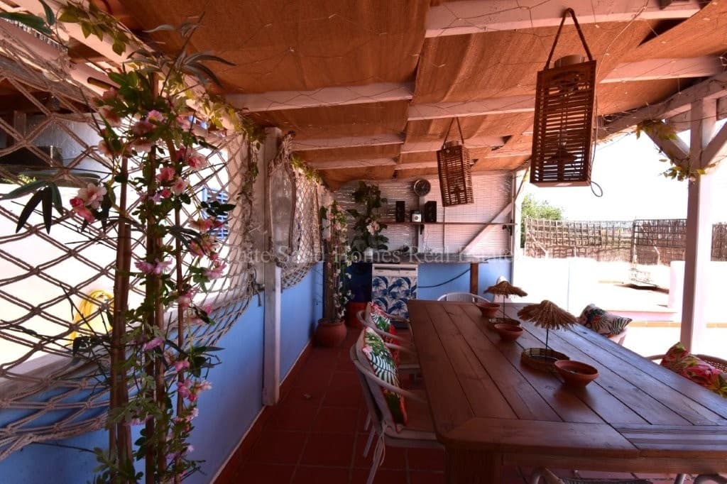 3 slaapkamer Finca/Landhuis te koop in Oliva met zwembad - € 299.999 (Ref: 9995365)
