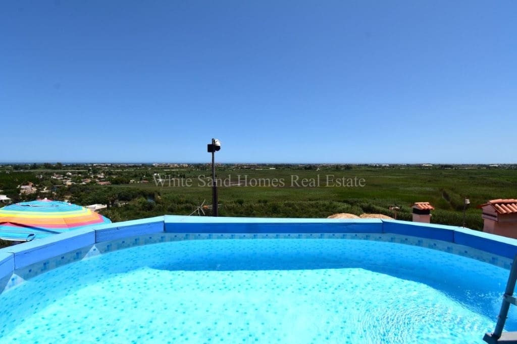 3 slaapkamer Finca/Landhuis te koop in Oliva met zwembad - € 299.999 (Ref: 9995365)