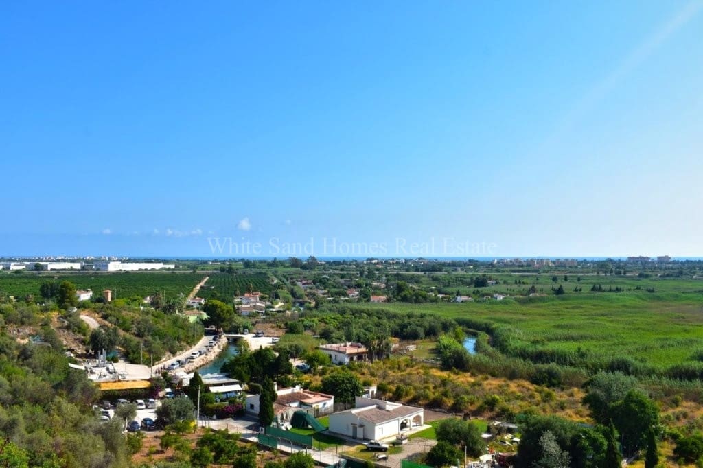 3 slaapkamer Finca/Landhuis te koop in Oliva met zwembad - € 299.999 (Ref: 9995365)