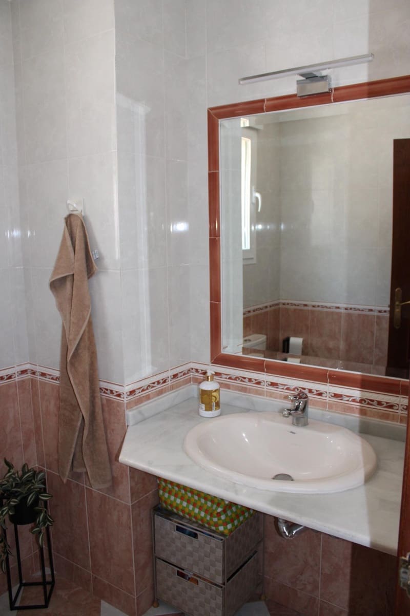 7 soveværelse Villa til salg i Mijas med swimmingpool garage - € 1.125.000 (Ref: 10015702)
