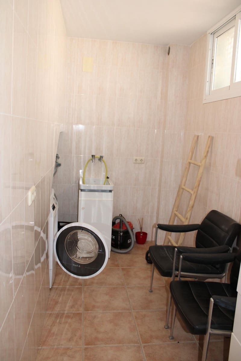 7 soveværelse Villa til salg i Mijas med swimmingpool garage - € 1.125.000 (Ref: 10015702)