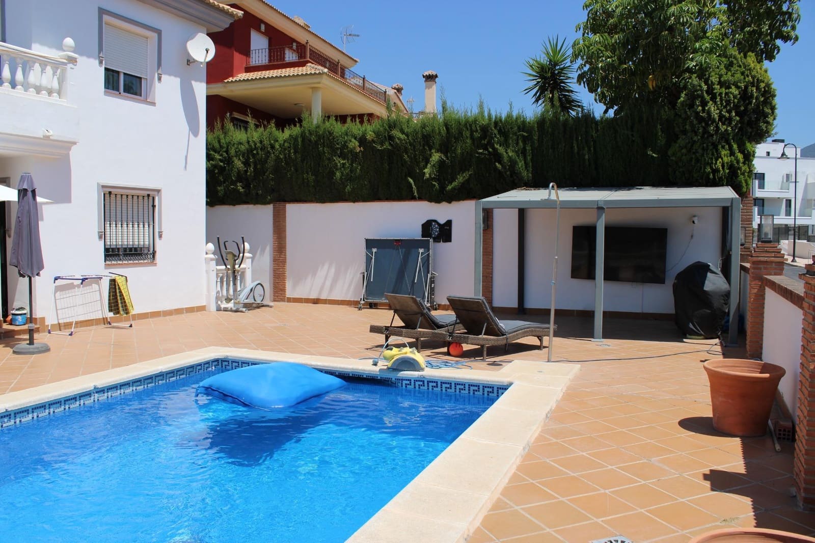 7 soveværelse Villa til salg i Mijas med swimmingpool garage - € 1.125.000 (Ref: 10015702)