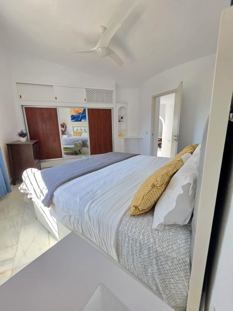3 quarto Moradia para arrendar em Mijas com piscina garagem - 2 800 € (Ref: 10032193)