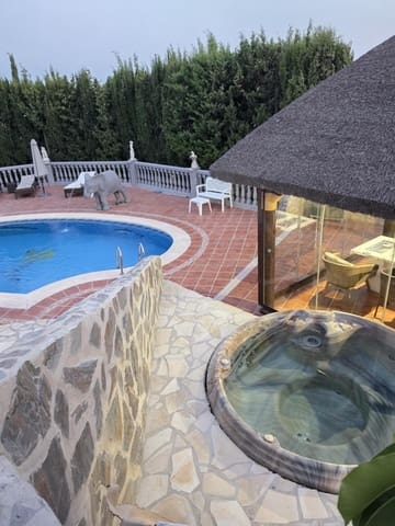3 sypialnia Willa do wynajęcia w Mijas pueblo, Mijas z basenem garażem - 2 800 € (Ref: 10032193)