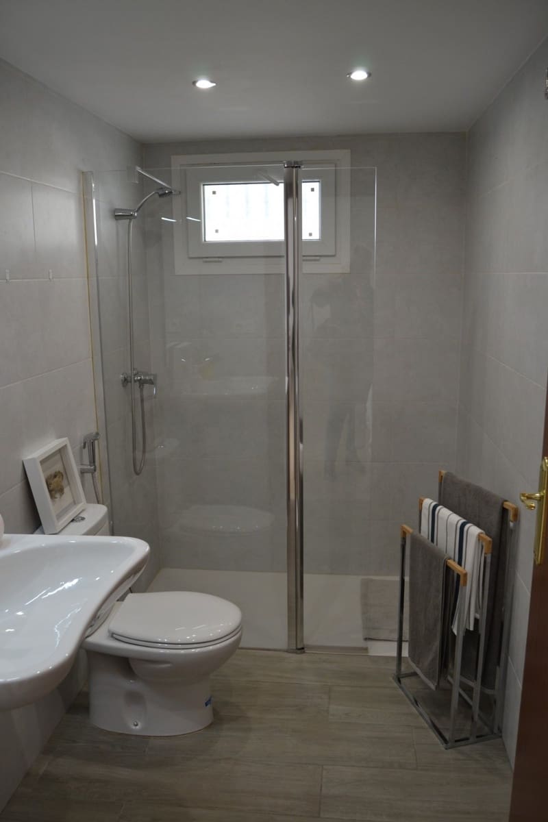 2 slaapkamer Appartement te huur in Fuengirola met garage - € 1.450 (Ref: 3995346)