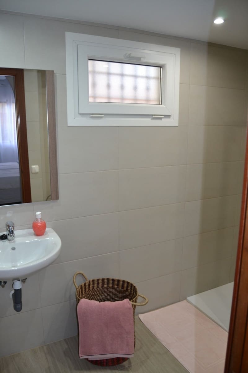 2 slaapkamer Appartement te huur in Fuengirola met garage - € 1.450 (Ref: 3995346)