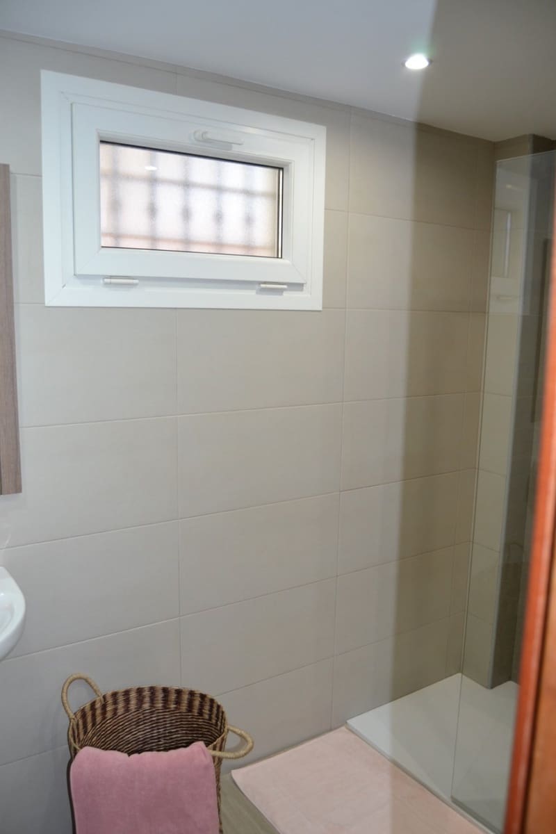 2 slaapkamer Appartement te huur in Fuengirola met garage - € 1.450 (Ref: 3995346)