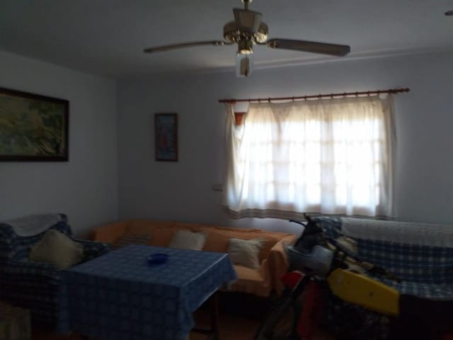 3 soveværelse Finca/Landehus til salg i Yunquera med swimmingpool - € 215.000 (Ref: 4569432)