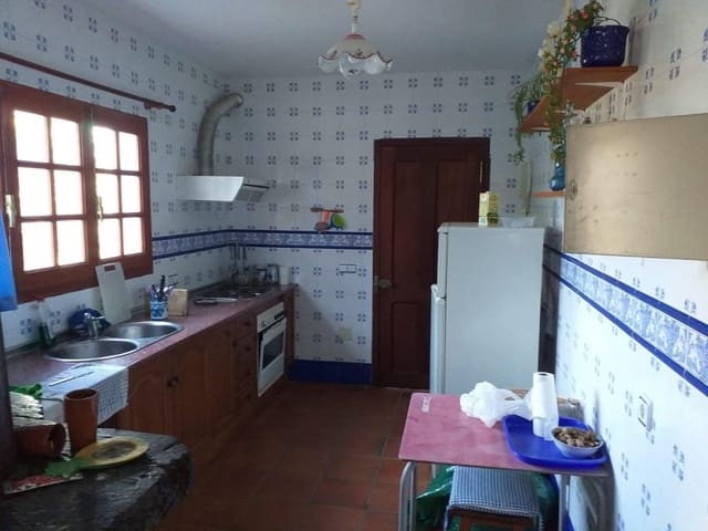 3 soveværelse Finca/Landehus til salg i Yunquera med swimmingpool - € 215.000 (Ref: 4569432)