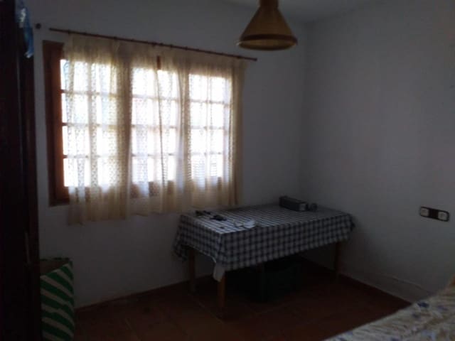 3 soveværelse Finca/Landehus til salg i Yunquera med swimmingpool - € 215.000 (Ref: 4569432)