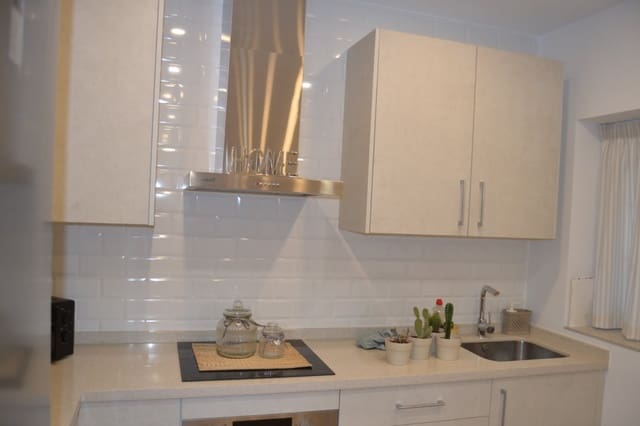 2 sypialnia Apartament do wynajęcia w Fuengirola - 1 100 € (Ref: 6480557)