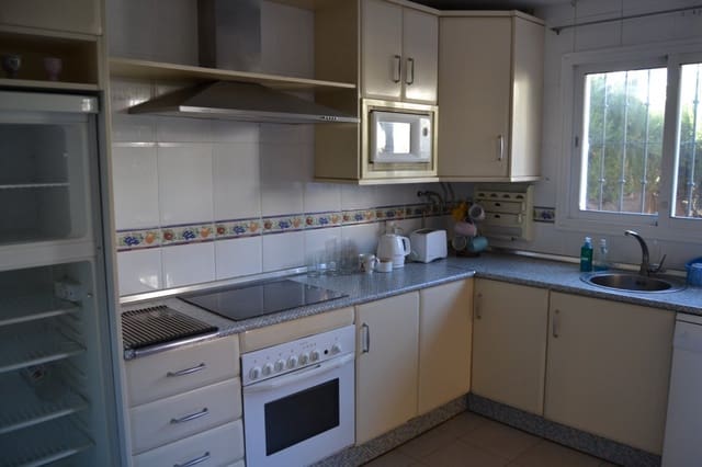 3 sypialnia Dom szeregowy do wynajęcia w Fuengirola z basenem - 1 850 € (Ref: 6650282)