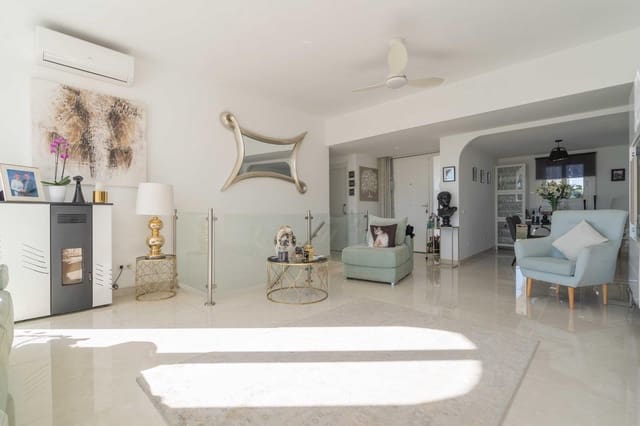 3 Zimmer Villa zu verkaufen in Mijas mit Pool Garage - 795.000 € (Ref: 8670474)