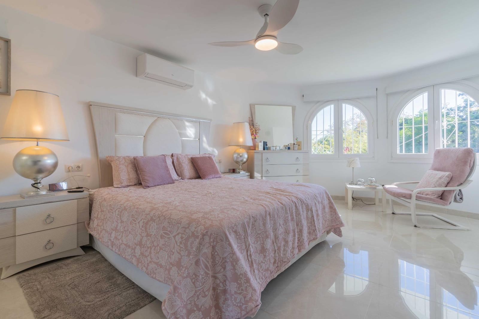 Chalet de 3 habitaciones en Mijas en venta con piscina garaje - 795.000 € (Ref: 8670474)