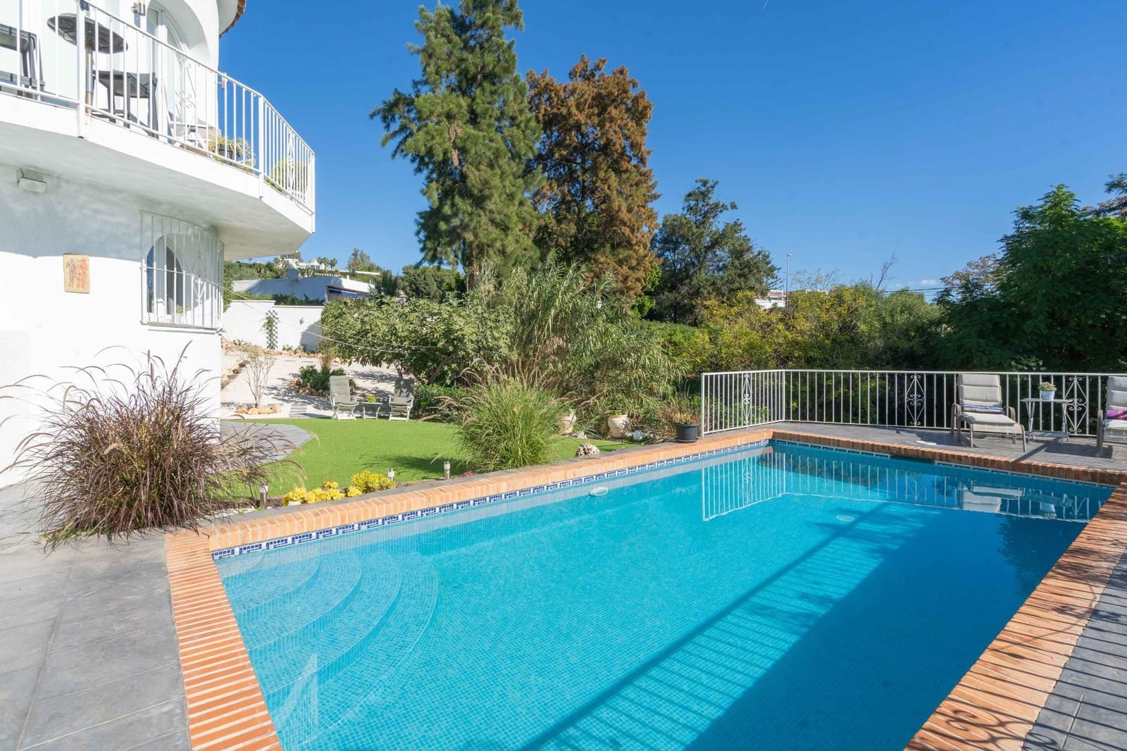 Chalet de 3 habitaciones en Mijas en venta con piscina garaje - 795.000 € (Ref: 8670474)