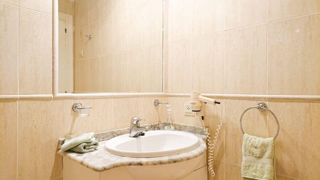 2 chambre Appartement à vendre à Riviera del Sol, Mijas avec piscine - 289 000 € (Ref: 8988656)