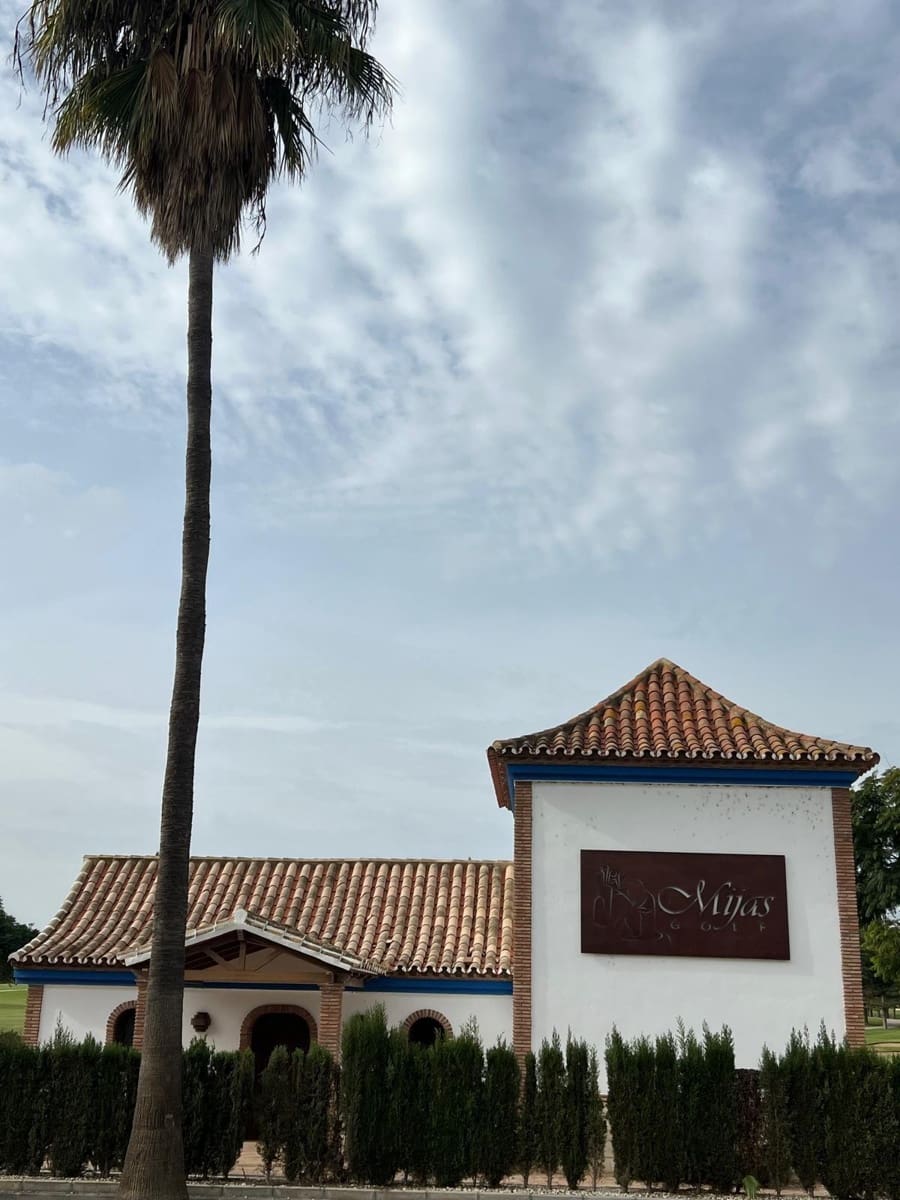 3 slaapkamer Appartement te koop in Mijas Golf met zwembad garage - € 267.750 (Ref: 9103010)