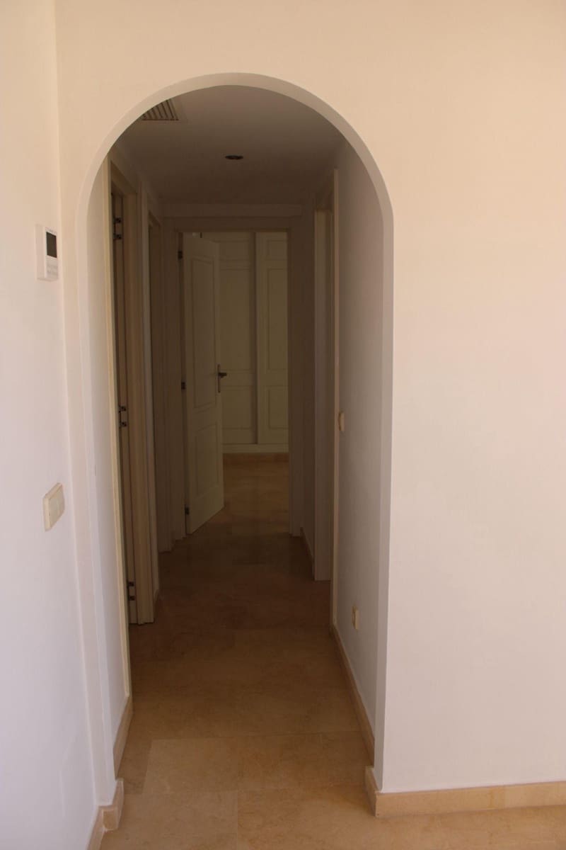 3 chambre Penthouse à vendre à Mijas Golf avec piscine garage - 320 000 € (Ref: 9243171)