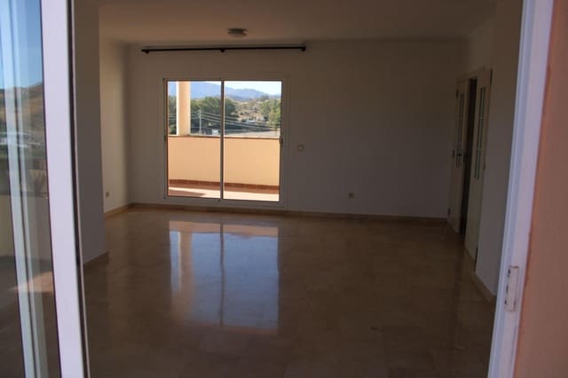 3 slaapkamer Penthouse te koop in Mijas Golf, Mijas met zwembad garage - € 320.000 (Ref: 9243171)
