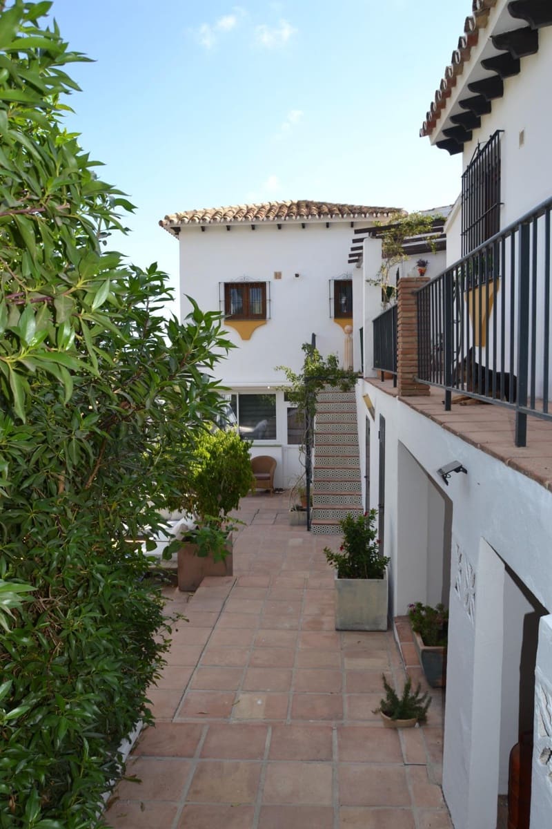 3 camera da letto Villa in vendita in Mijas con piscina garage - 1.100.000 € (Rif: 9338453)