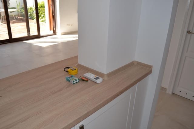 2 makuuhuone Rivitalo vuokrattavana paikassa Centro ciudad, Fuengirola - 1 300 € (Ref: 9450373)