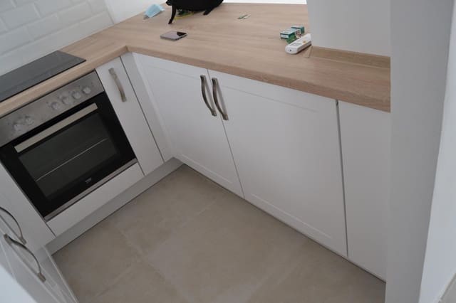 2 makuuhuone Rivitalo vuokrattavana paikassa Centro ciudad, Fuengirola - 1 300 € (Ref: 9450373)