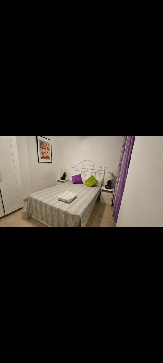 3 bedroom Apartment for rent in Fuengirola - € 1,200 (Ref: 9748160)