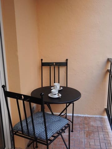 3 soveværelse Lejlighed til leje i Fuengirola - € 1.200 (Ref: 9748160)