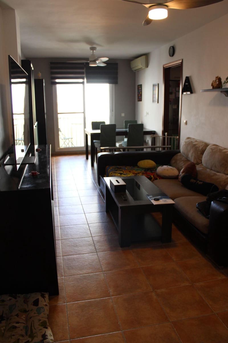 2 slaapkamer Appartement te koop in Mijas - € 230.000 (Ref: 9849551)