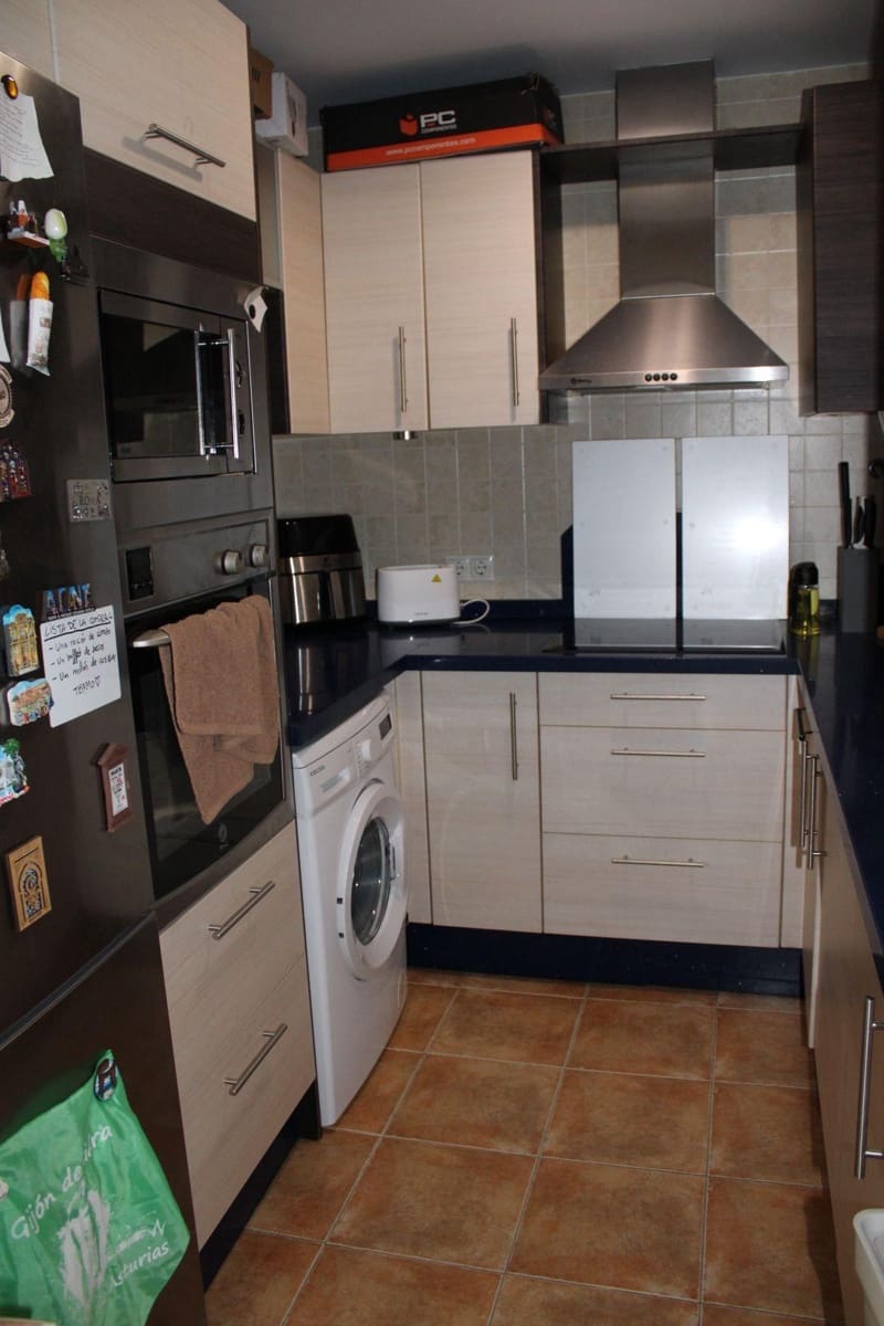 2 slaapkamer Appartement te koop in Mijas - € 230.000 (Ref: 9849551)
