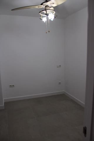 2 sypialnia Apartament do wynajęcia w Fuengirola - 1 300 € (Ref: 9913303)
