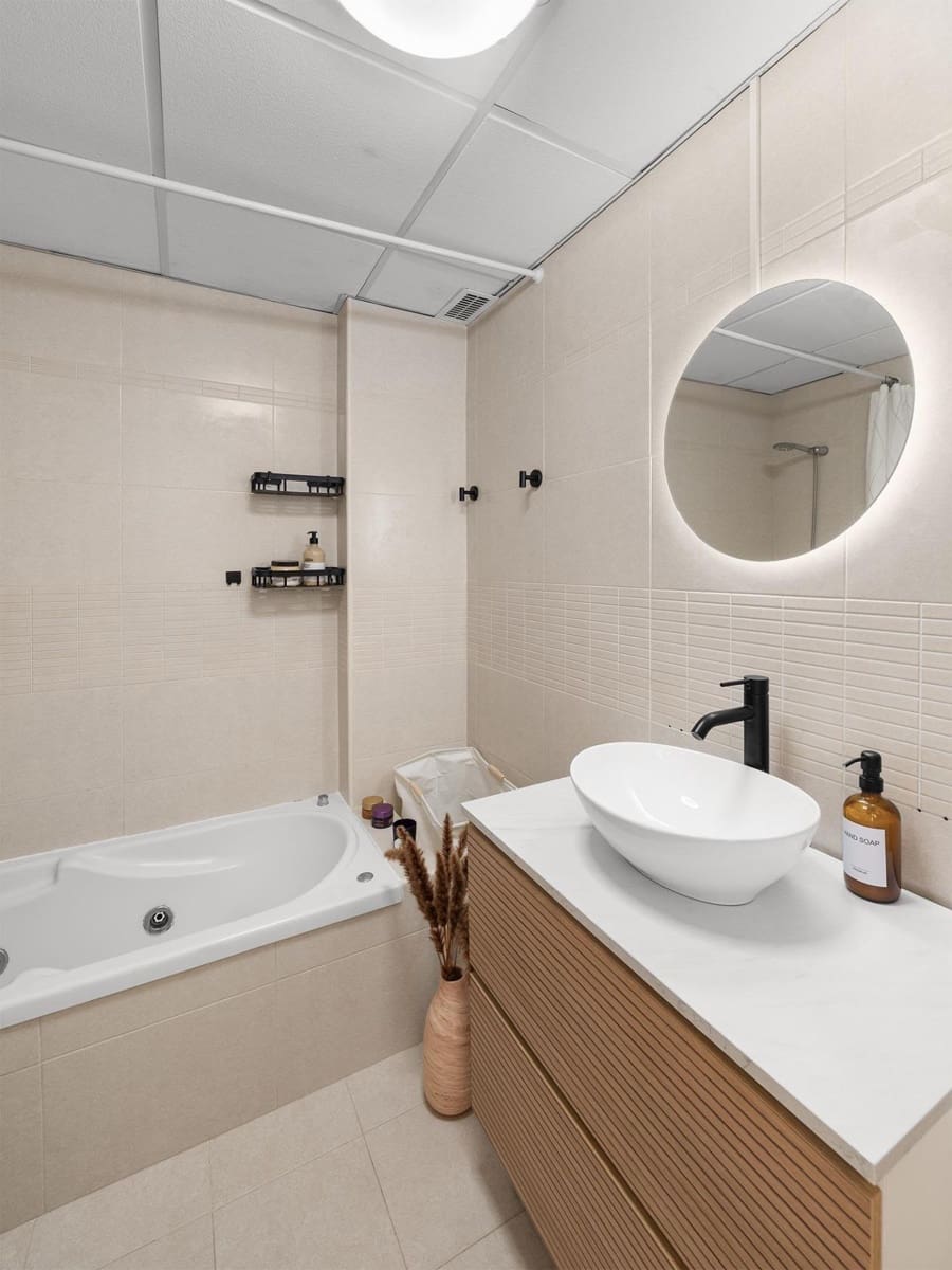 2 soveværelse Penthouse til salg i Torrequebrada med swimmingpool garage - € 399.000 (Ref: 9948062)