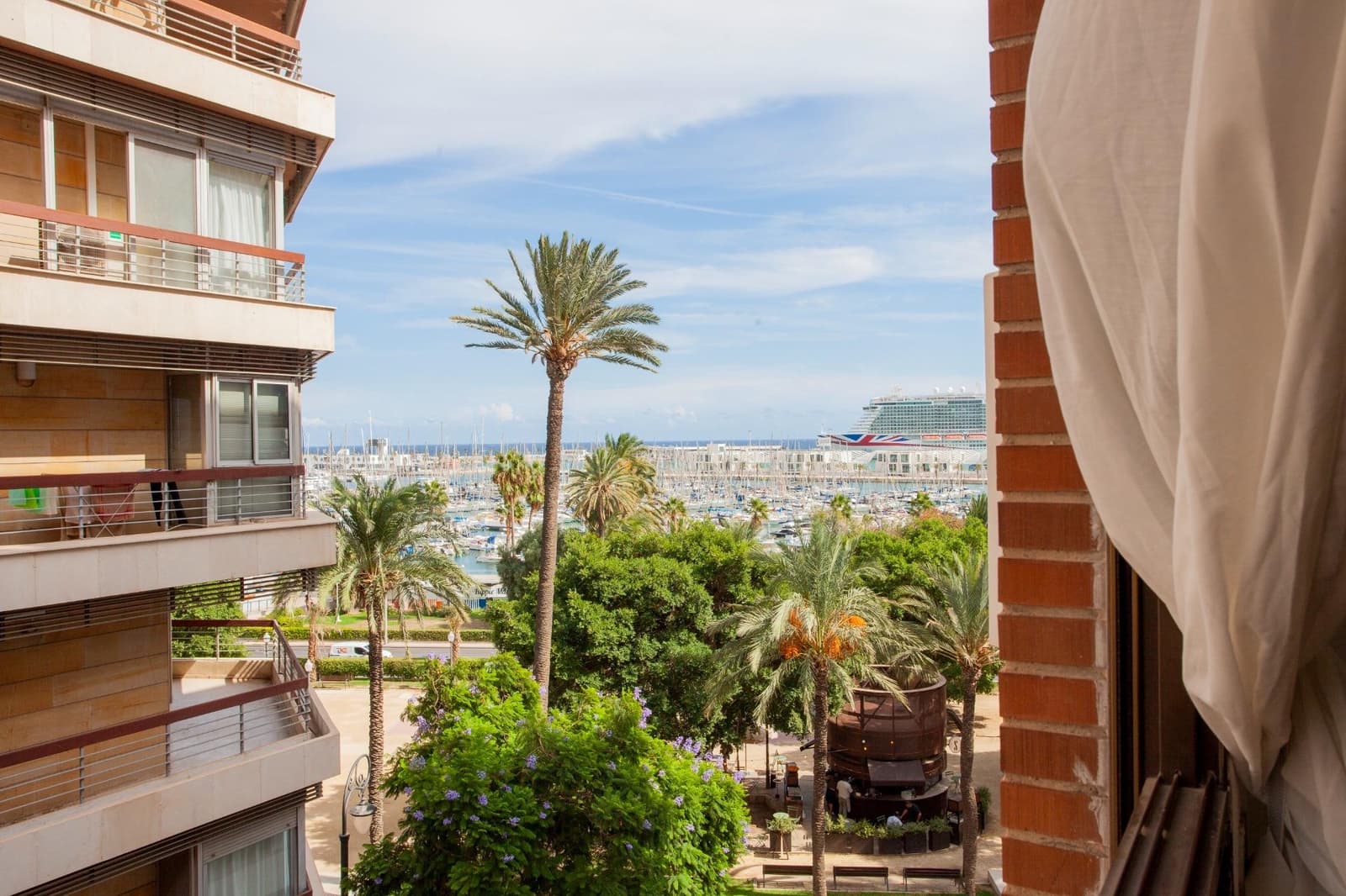 4 sovrum Lägenhet till salu i Alicante stad med garage - 380 000 € (Ref: 10111995)